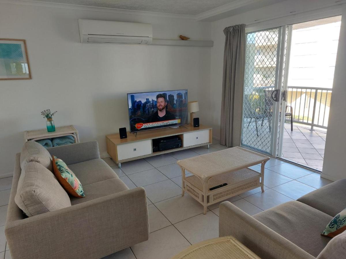 Sandy Shores Holiday Units Golden Beach Екстериор снимка